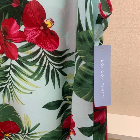 NWT London times tank top - Picture 3 of 5